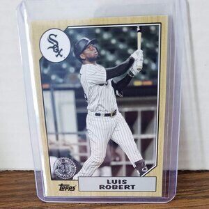 2022 Series 1 1987 Baseball #T87-70 Luis Robert - Chicago White Sox